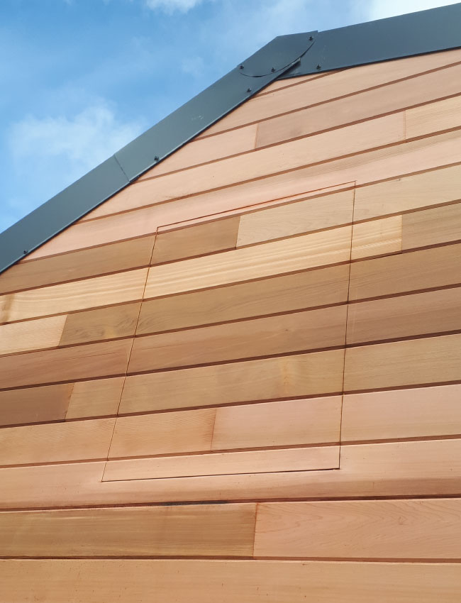 Badage de bois clair 