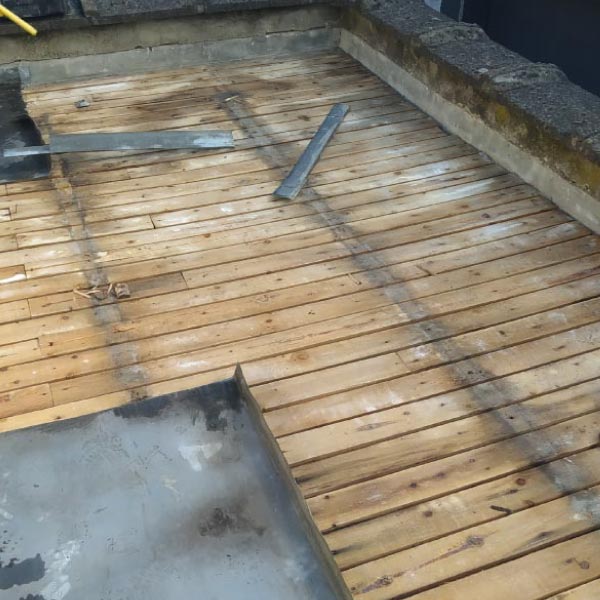 Rénovation de toiture plate en EPDM à Verlinghem — pose et relevés périphériques