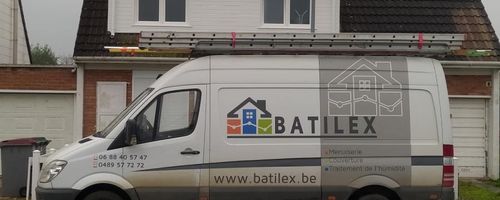 Rénovation complète d'un chassis de toit à Comines