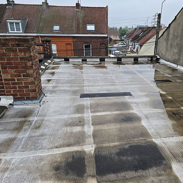 Rénovation complète d’une toiture plate à Comines-Warneton